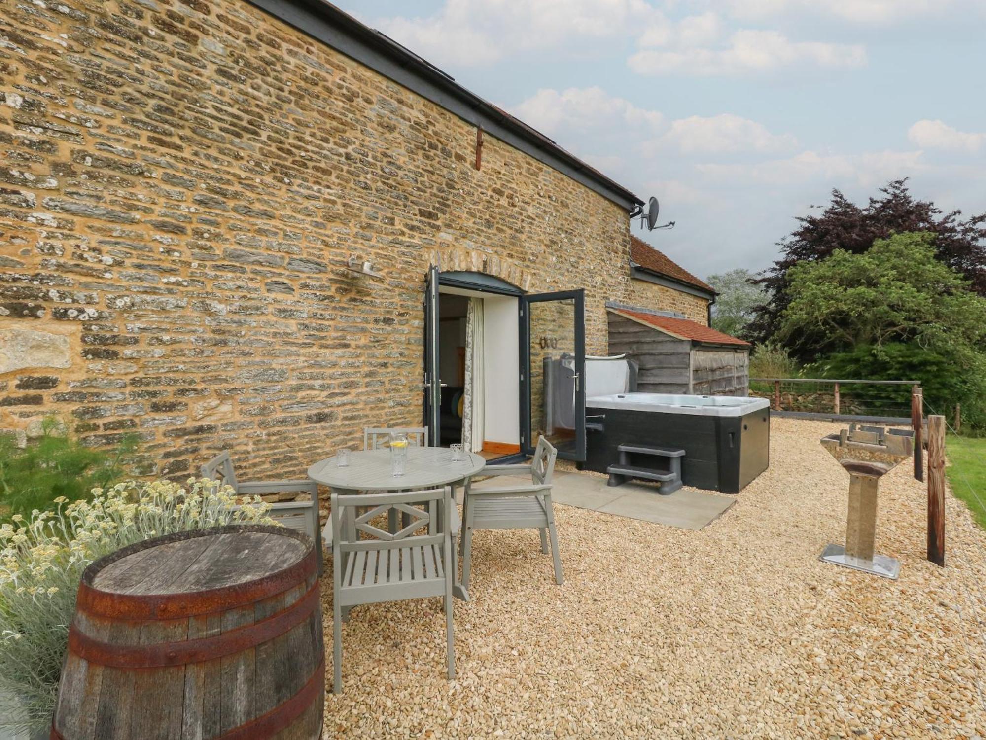 Shires Rest Villa Sturminster Newton Exterior photo